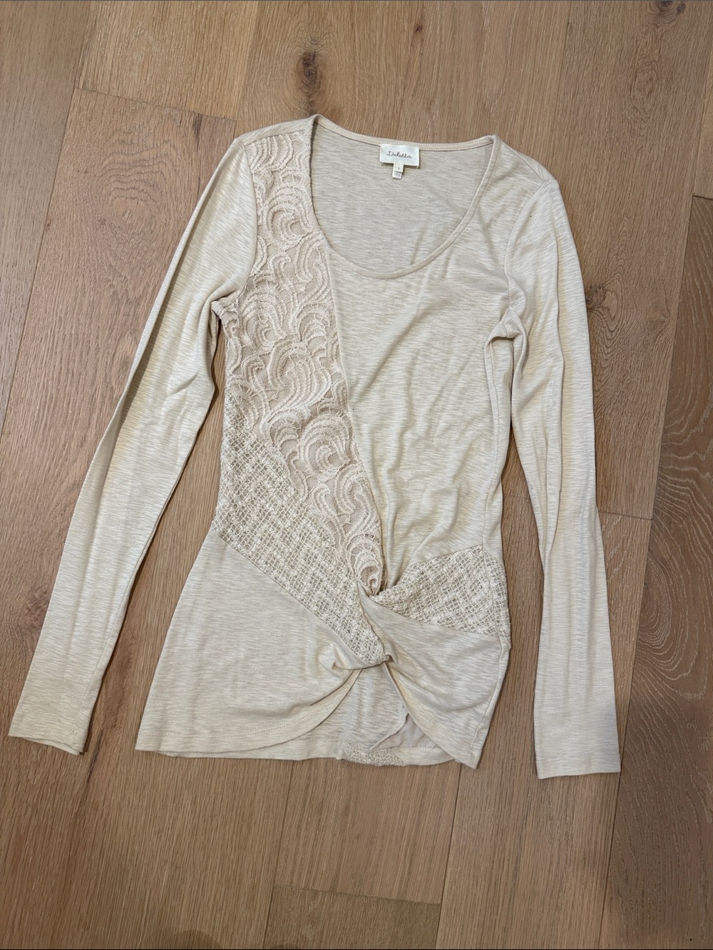 NWOT Anthropologie Deletta Beige Long Sleeve Twist Front Lace Detail Women’s Top